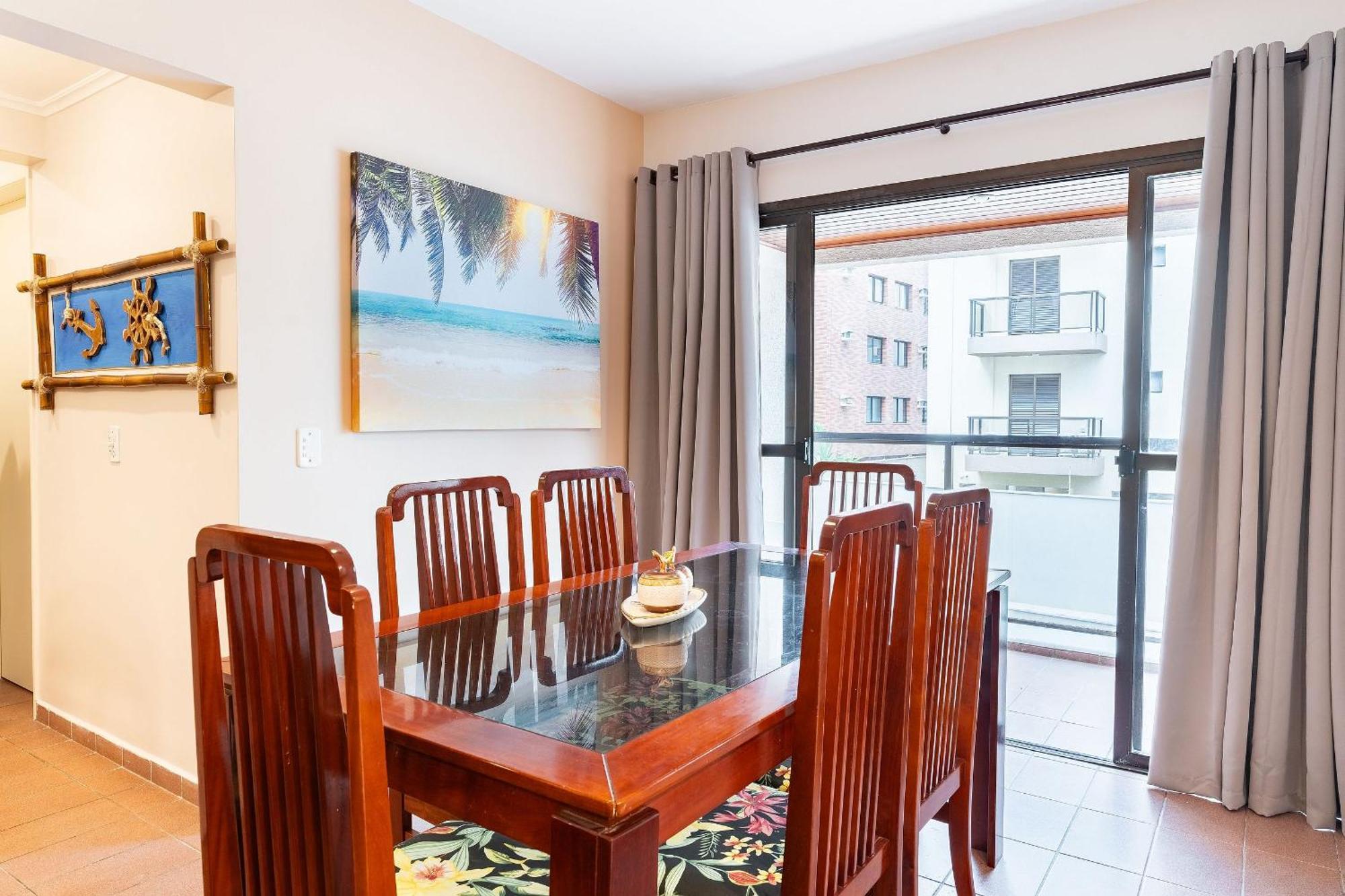 Apartamento - 150 M Da ! - Grande *